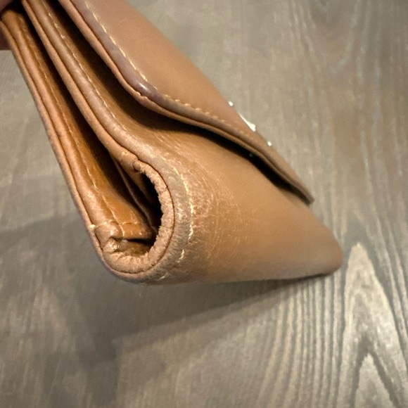 Vintage Michael Kors MK Tan Full Size‎ Soft Leather Wallet w/ Checkbook Holder - Picture 5 of 12